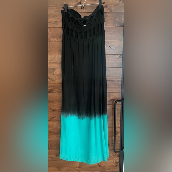 Element strapless ombre dress. Fun, comfortable, flowy & beach ready. - Picture 2 of 4